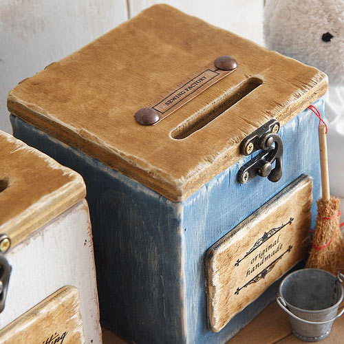 알뜰구매 - 각설탕 저금통